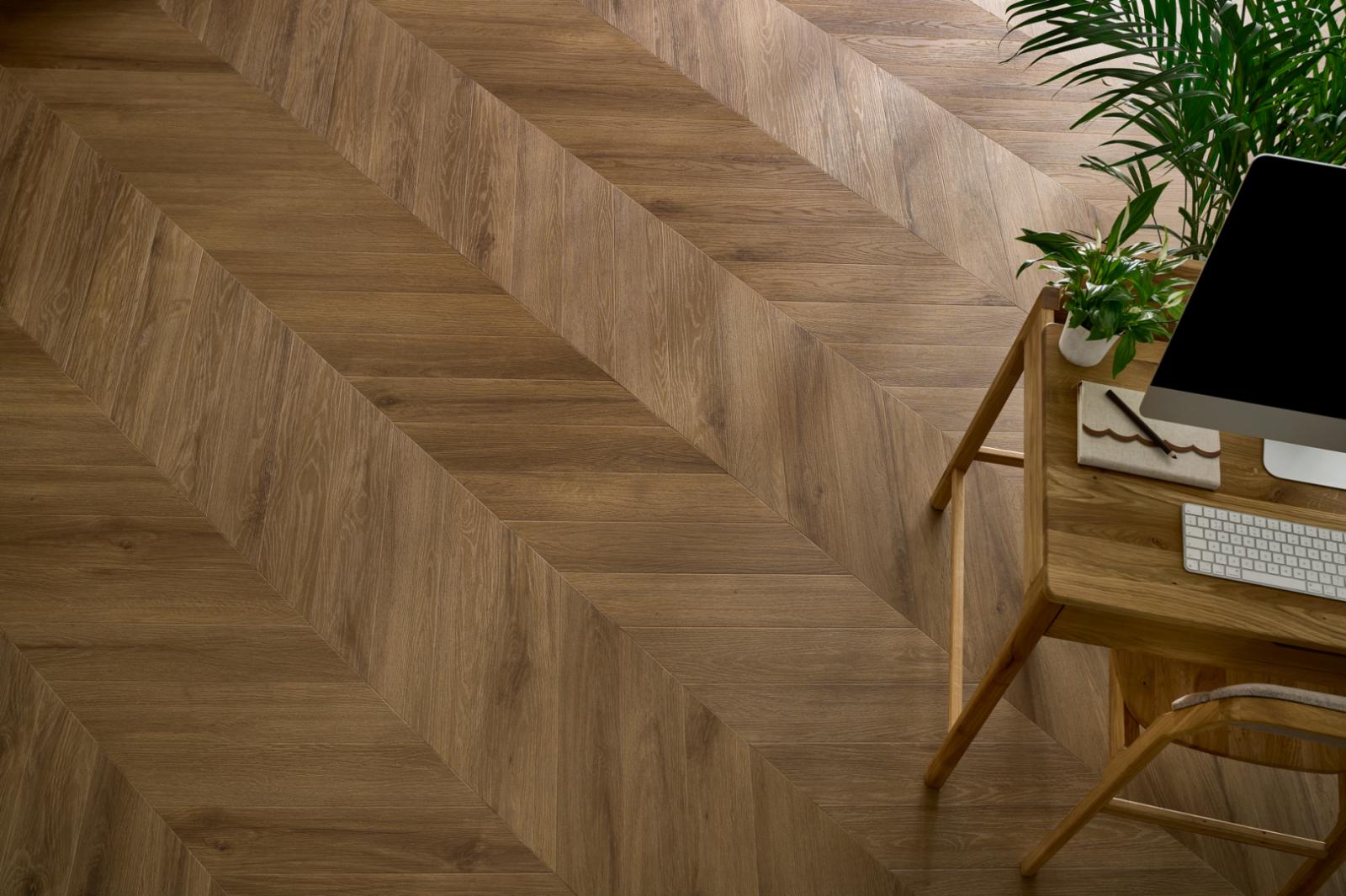AMARON CHEVRON CLC 229 DUB ROCHESTER
