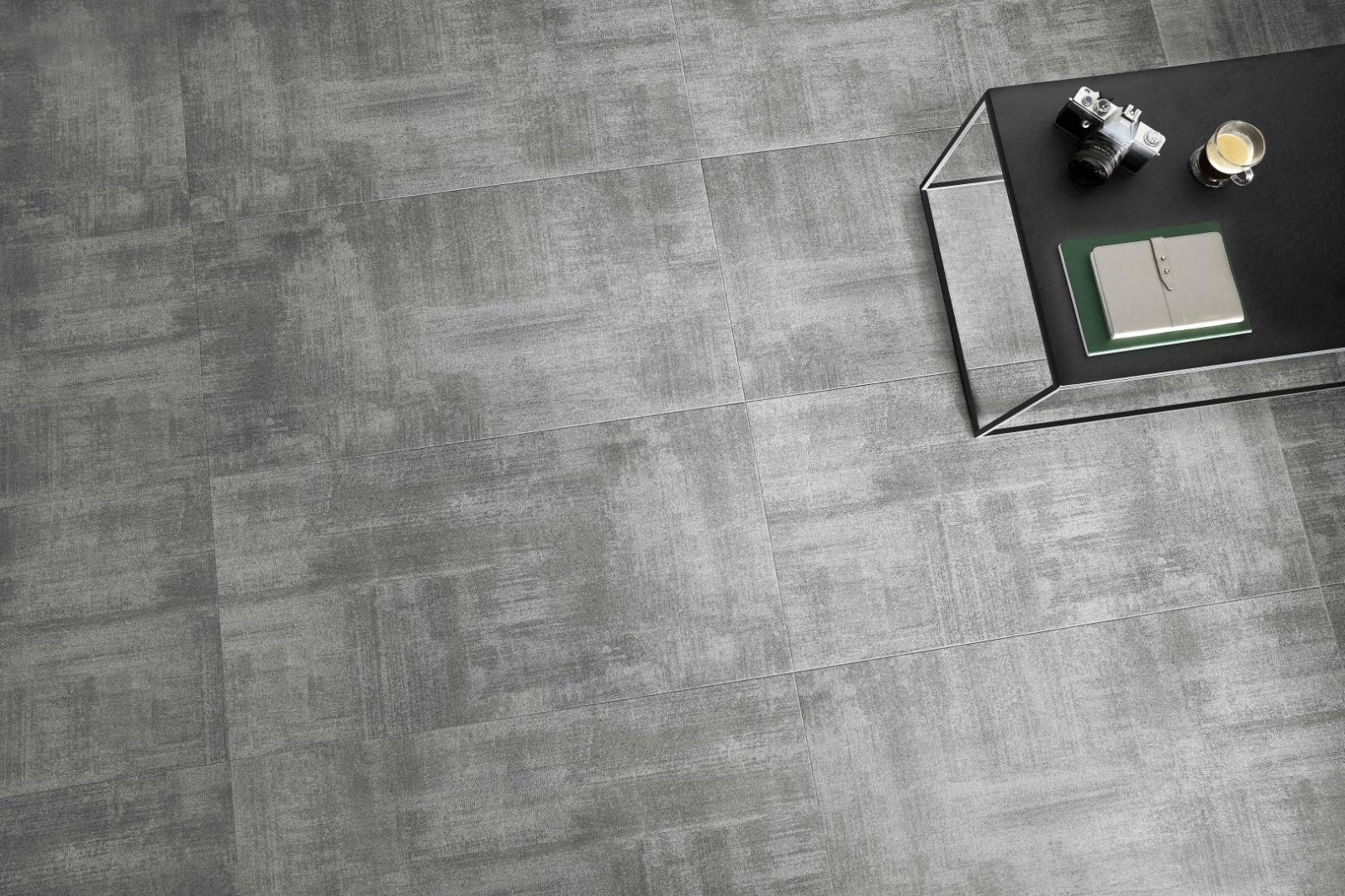 AMARON FORMA AMADORA GRAPHITE CAF 258
